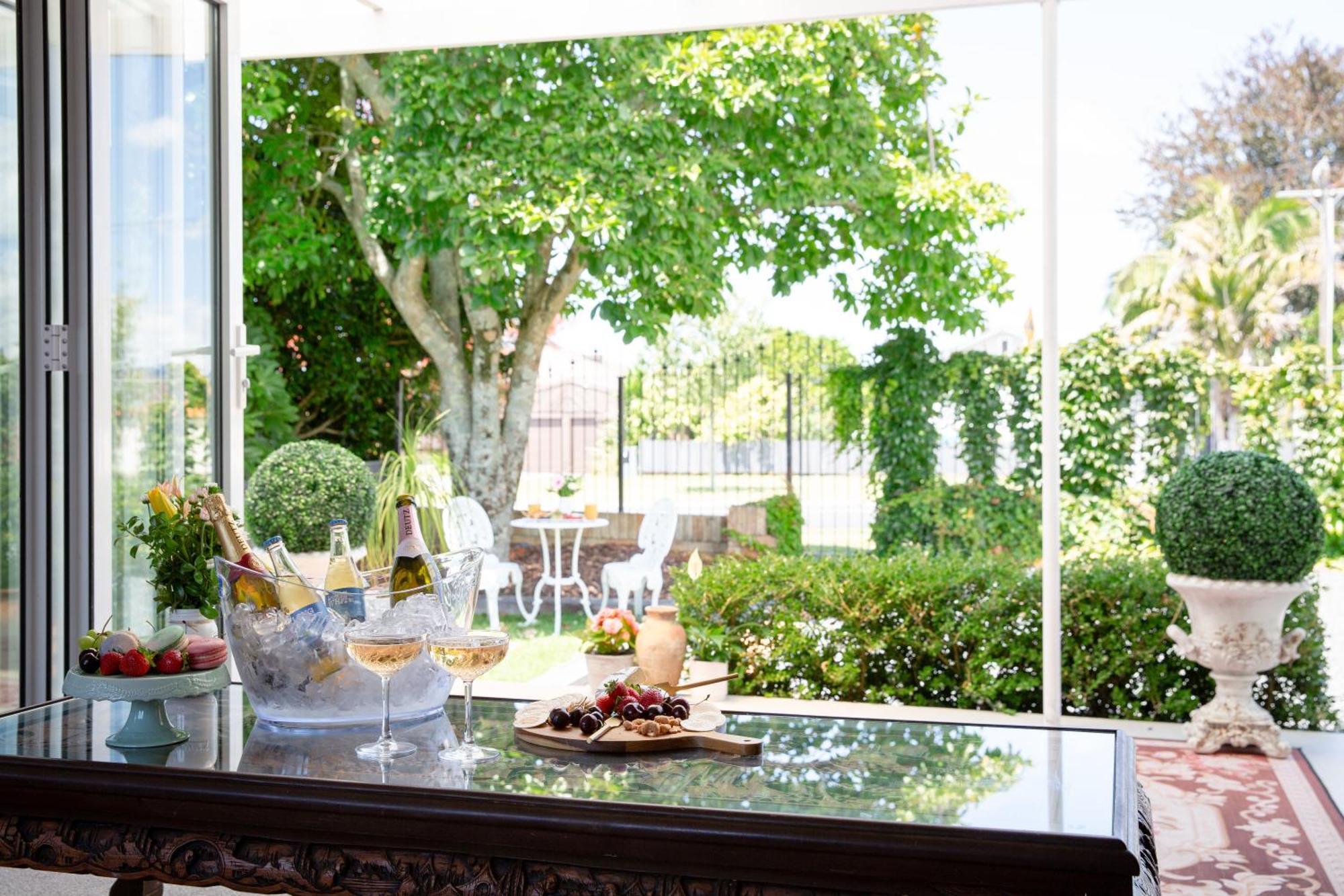 Grace Road Cottage تاورانجا المظهر الخارجي الصورة